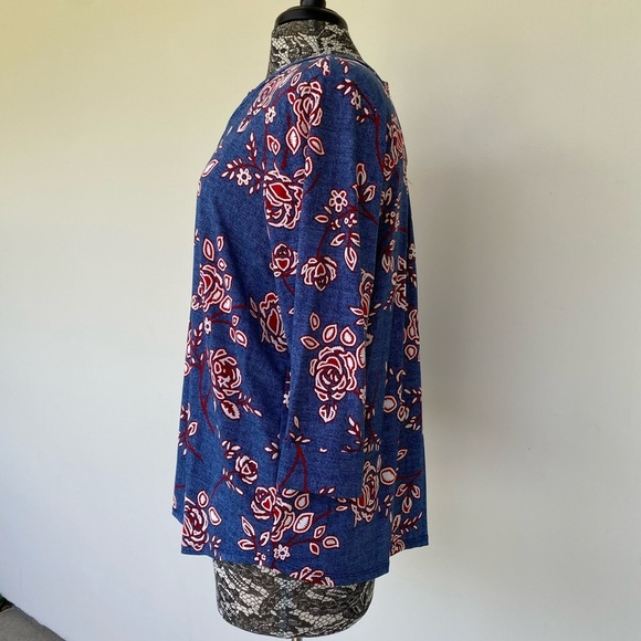 Blue Women's Top with Red and white florals by Papermoon size XL - Picture 3 of 4